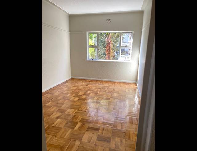 3 BEDROOM APARTMENT RENTED IN THREE ANCHOR BAY